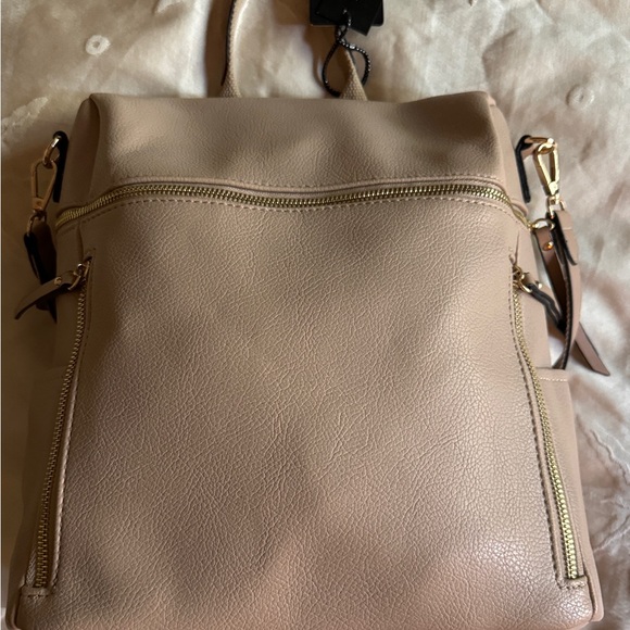 Cream Backpack - Picture 4 of 4